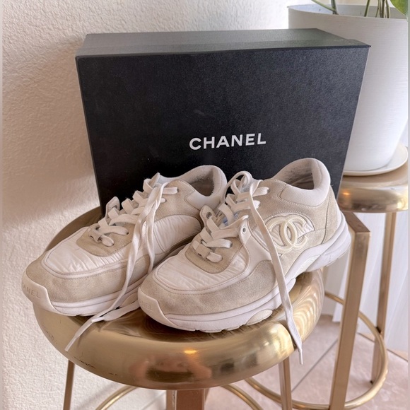 Chanel Women's Sneakers off-white, suede leather & fabric 38 - Picture 1 of 12